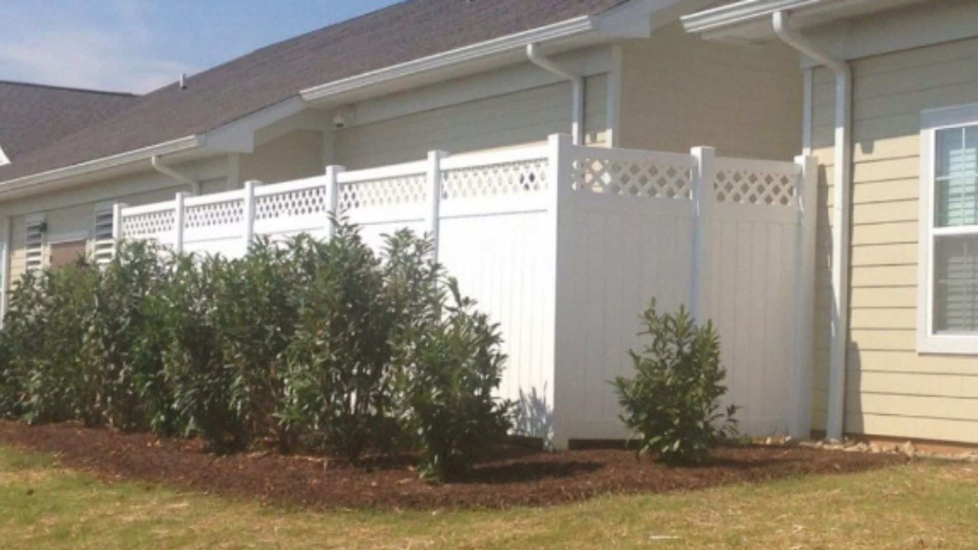 Choosing the Right Fence for Noise Reduction Clarksville Fencing