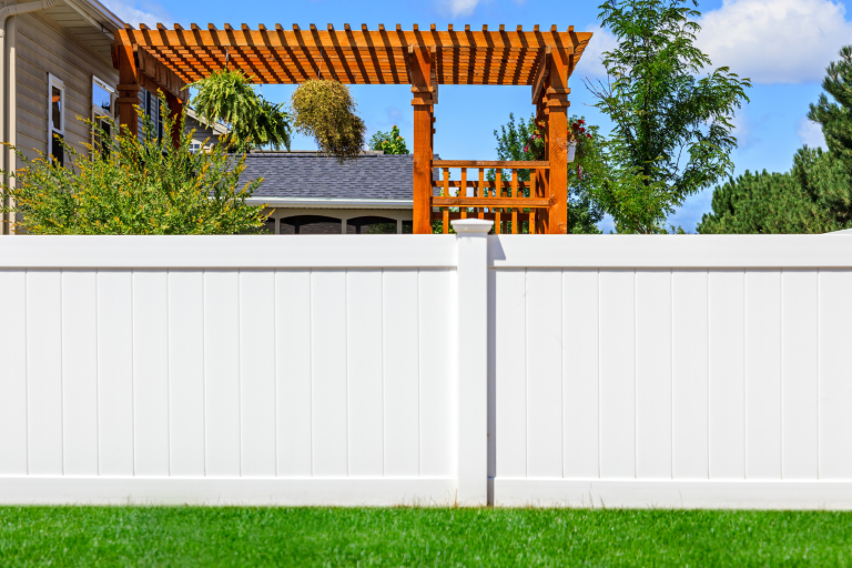 Cost vs Quality fence installation